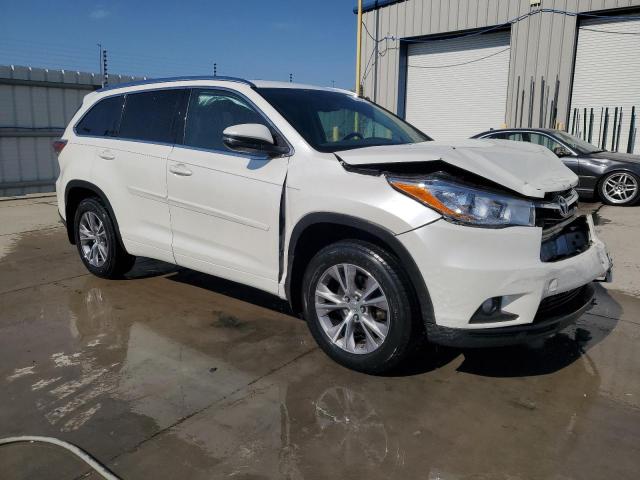 Foto 4 de la subasta – 2014 TOYOTA HIGHLANDER con VIN 5TDJKRFH6ES058196