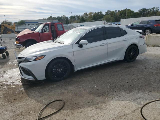 TOYOTA CAMRY XSE 2022 with VIN 4T1K31AK3NU042017 - Photo from auction