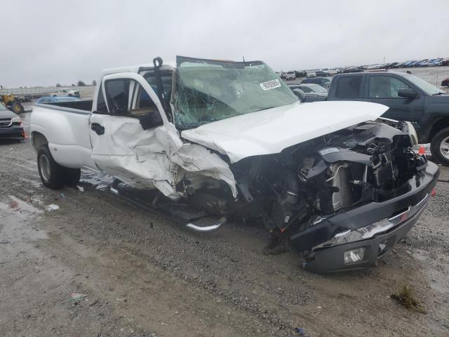 Photo 4 from auction – 2004 CHEVROLET SILVERADO with VIN 1GCJK33284F214542