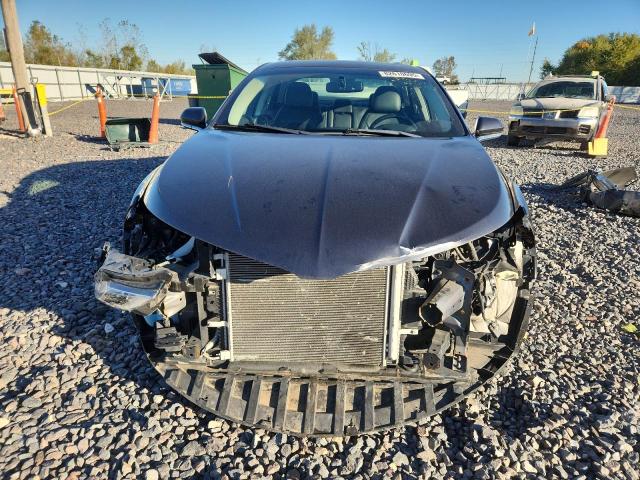 Photo 5 from auction – 2014 LINCOLN MKZ with VIN 3LN6L2GK7ER823368