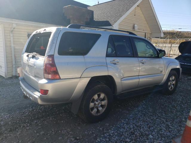 Photo 3 from auction – 2004 TOYOTA 4RUNNER SR with VIN JTEZU14RX48011052