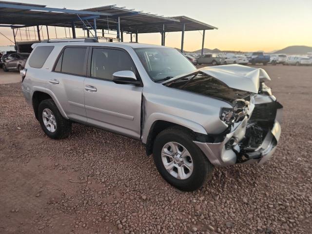 Photo 4 from auction – 2021 TOYOTA 4RUNNER SR with VIN JTEMU5JR2M5855688