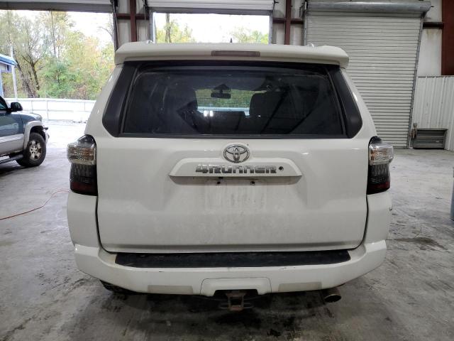 Photo 6 from auction – 2018 TOYOTA 4RUNNER SR with VIN JTEBU5JR8J5517005