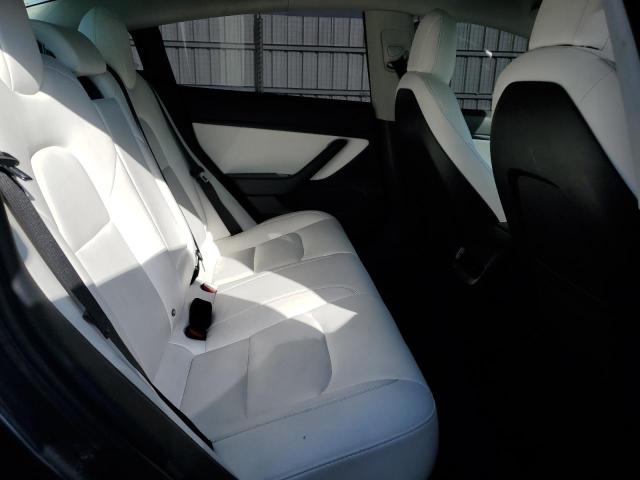 Photo 10 from auction – 2018 TESLA MODEL 3 with VIN 5YJ3E1EA1JF156010