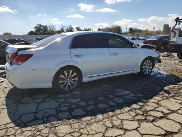 Photo 3 from auction – 2012 TOYOTA AVALON BAS with VIN 4T1BK3DB6CU470428