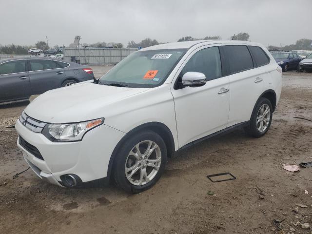 MITSUBISHI OUTLANDER 2015 with VIN JA4AD3A38FZ003634 - Photo from auction