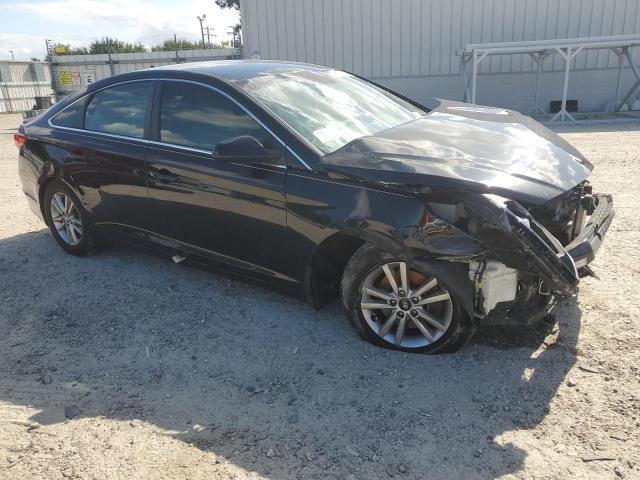 Photo 4 from auction – 2017 HYUNDAI SONATA SE with VIN 5NPE24AF7HH464945