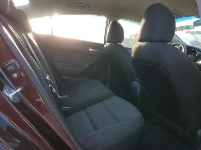 Photo 10 from auction – 2018 KIA FORTE LX with VIN 3KPFK4A79JE209771