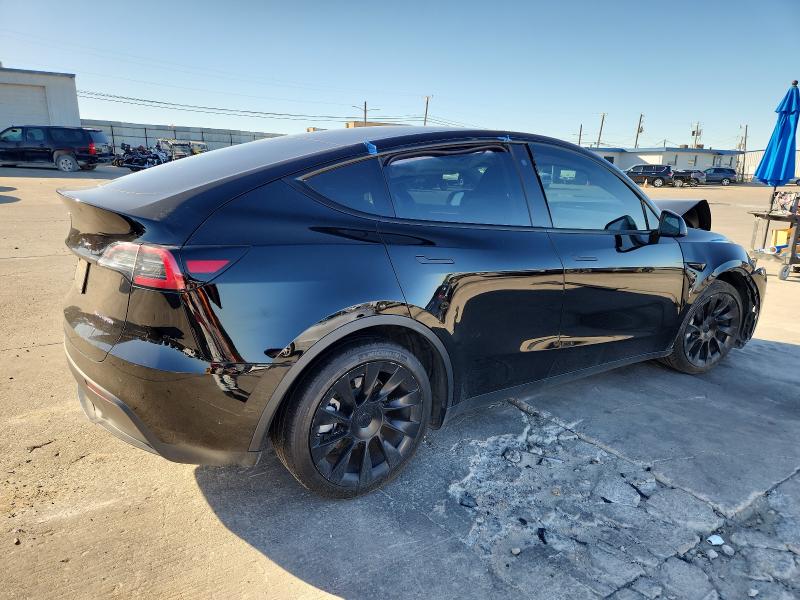 Photo 3 from auction – 2023 TESLA MODEL Y with VIN 7SAYGDEE7PA024141