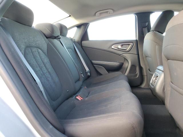 Photo 10 from auction – 2015 CHRYSLER 200 LIMITE with VIN 1C3CCCAB4FN672603