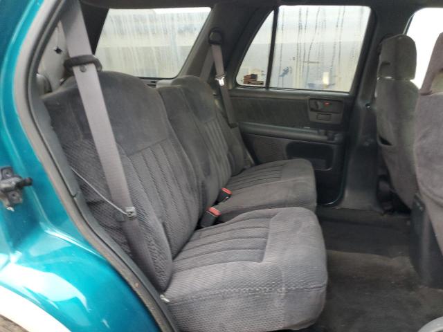 Photo 11 from auction – 1995 CHEVROLET BLAZER with VIN 1GNDT13W6S2113609