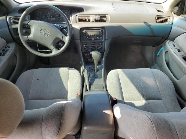 Photo 8 from auction – 2001 TOYOTA CAMRY LE with VIN 4T1BF22K71U127853