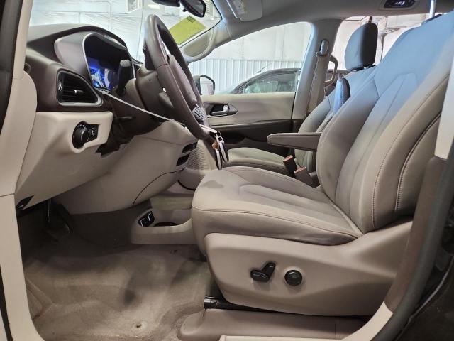Photo 7 from auction – 2017 CHRYSLER PACIFICA T with VIN 2C4RC1DG8HR531914
