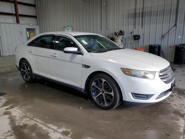 Photo 4 from auction – 2014 FORD TAURUS SEL with VIN 1FAHP2E81EG130429
