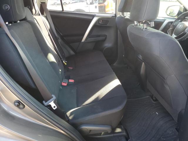 Photo 11 from auction – 2015 TOYOTA RAV4 LE with VIN JTMBFREV9FD125919