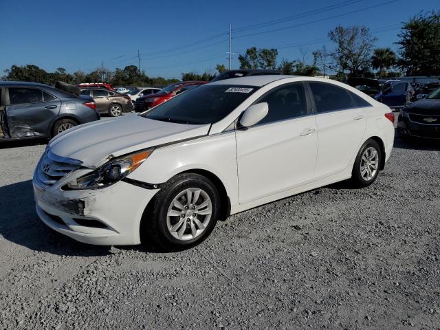 HYUNDAI SONATA GLS 2013 with VIN 5NPEB4AC6DH503914 - Photo from auction