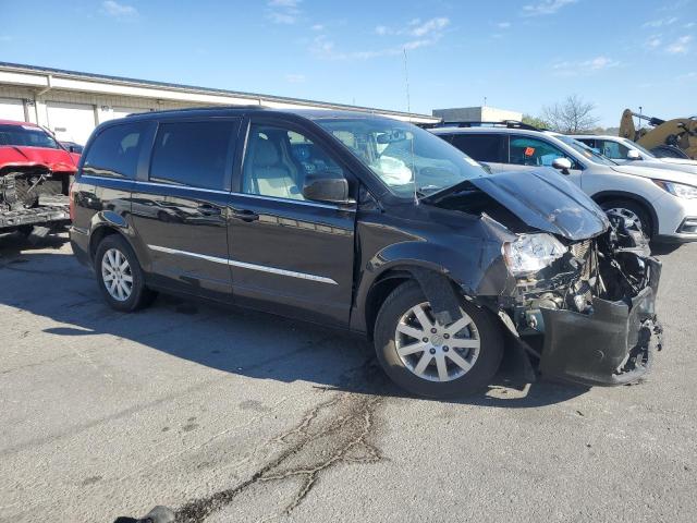 Photo 4 from auction – 2014 CHRYSLER TOWN & COU with VIN 2C4RC1BG9ER280321