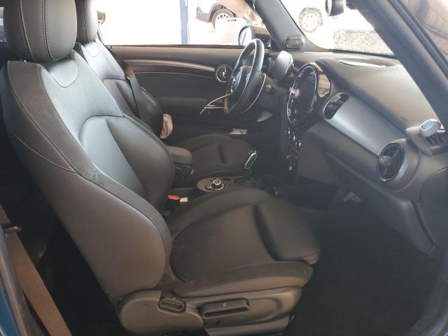 Photo 7 from auction – 2022 MINI COOPER SE with VIN WMW13DJ08N2R75288