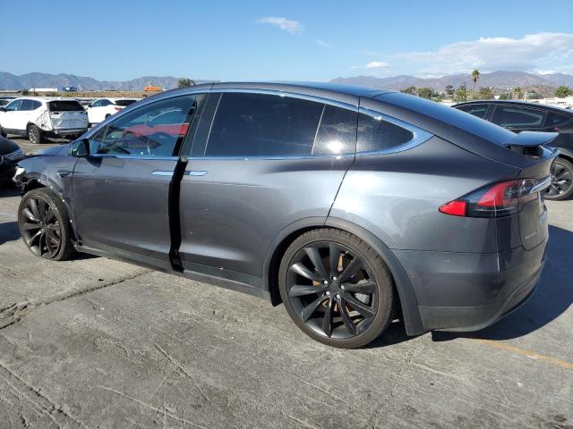 Photo 2 from auction – 2018 TESLA MODEL X with VIN 5YJXCDE29JF092218