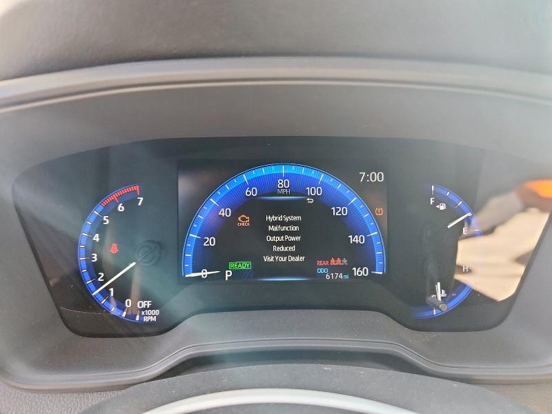 Photo 9 from auction – 2022 TOYOTA COROLLA LE with VIN JTDEAMDE5NJ049390