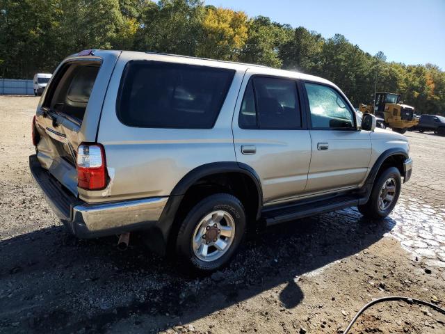 Photo 3 from auction – 2002 TOYOTA 4RUNNER SR with VIN JT3HN86R120367179