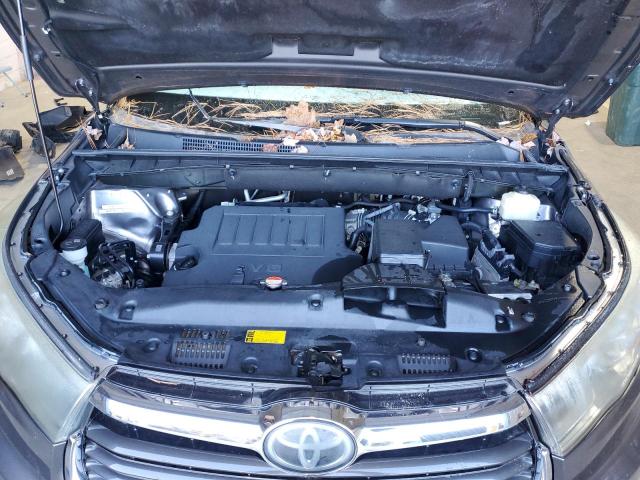 Photo 12 from auction – 2016 TOYOTA HIGHLANDER with VIN 5TDDKRFH8GS267603