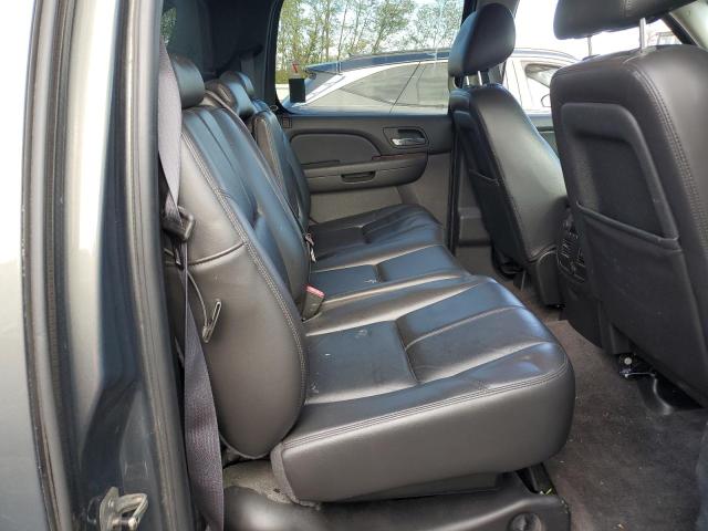 Photo 10 from auction – 2011 CHEVROLET AVALANCHE with VIN 3GNTKFE37BG143532