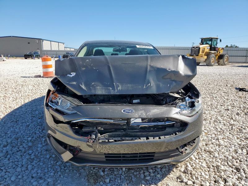 Photo 11 from auction – 2017 FORD FUSION SE with VIN 3FA6P0HD3HR273402