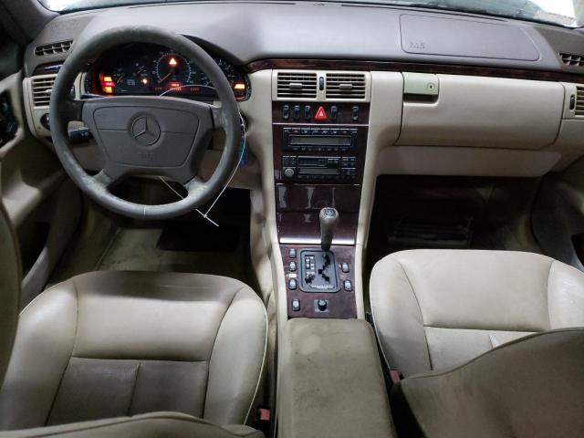 Photo 8 from auction – 1997 MERCEDES-BENZ E 320 with VIN WDBJF55FXVA365248