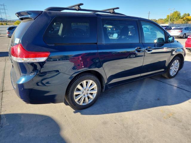 Photo 3 from auction – 2011 TOYOTA SIENNA LE with VIN 5TDJK3DCXBS004965