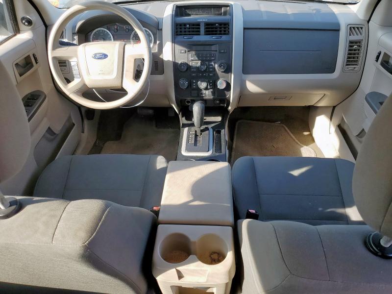 Photo 8 from auction – 2012 FORD ESCAPE XLS with VIN 1FMCU0C72CKA49456