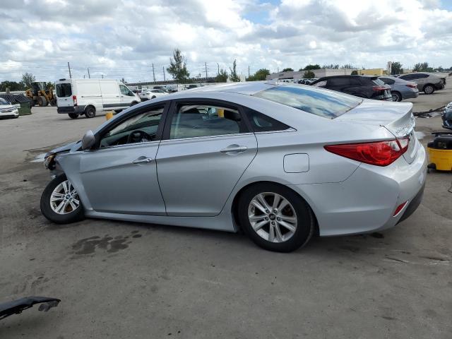 Photo 2 from auction – 2014 HYUNDAI SONATA GLS with VIN 5NPEB4AC6EH886514