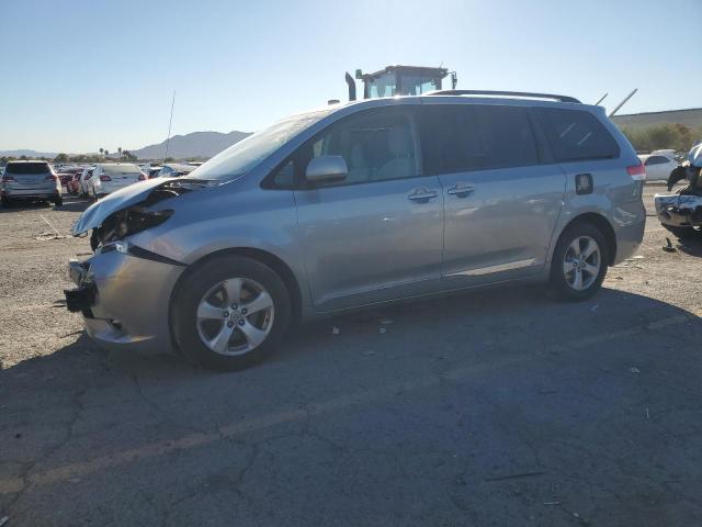 Photo 1 from auction – 2011 TOYOTA SIENNA LE with VIN 5TDKK3DC1BS167184