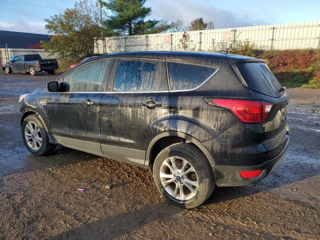 Photo 2 from auction – 2019 FORD ESCAPE SE with VIN 1FMCU9GD5KUB55763