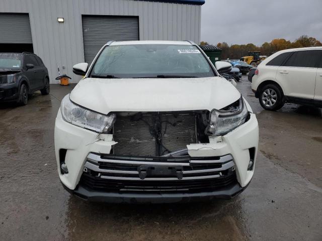Photo 5 from auction – 2018 TOYOTA HIGHLANDER with VIN 5TDJZRFH9JS895286