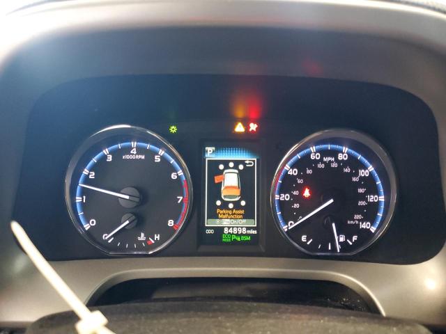 Photo 9 from auction – 2018 TOYOTA RAV4 LIMIT with VIN 2T3YFREV3JW478033