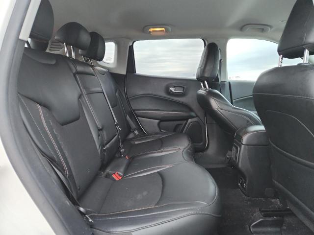 Photo 11 from auction – 2019 JEEP COMPASS LATITUDE with VIN 3C4NJDBB3KT837291