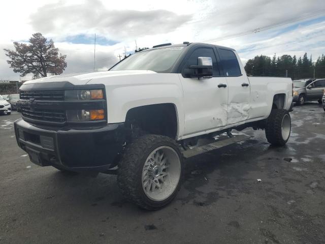 CHEVROLET SILVERADO 2015 with VIN 1GC2CUEG8FZ120436 - Photo from auction