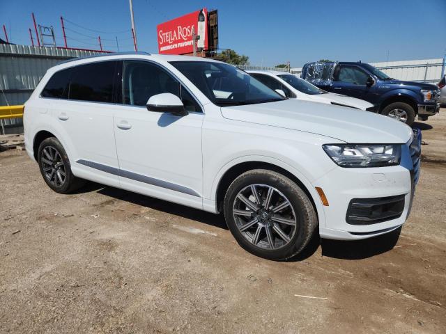 Photo 4 from auction – 2017 AUDI Q7 PRESTIG with VIN WA1VAAF72HD023954