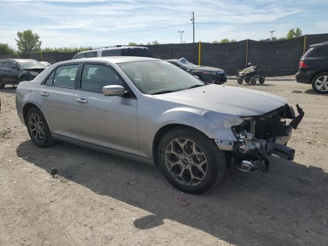 Photo 4 from auction – 2016 CHRYSLER 300 S with VIN 2C3CCAGG6GH165834