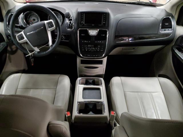 Photo 8 from auction – 2016 CHRYSLER TOWN & COU with VIN 2C4RC1BG4GR166231