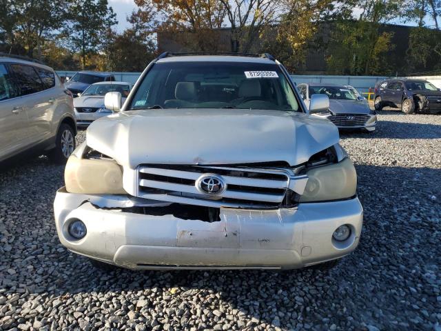 Photo 5 from auction – 2004 TOYOTA HIGHLANDER with VIN JTEEP21A840026836