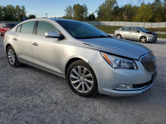 Photo 4 from auction – 2015 BUICK LACROSSE with VIN 1G4GB5G38FF152373