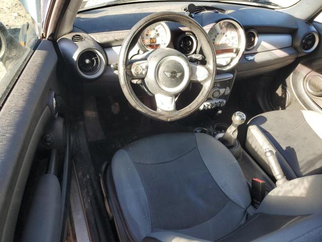 Photo 8 from auction – 2010 MINI COOPER with VIN WMWMF3C53ATU78001