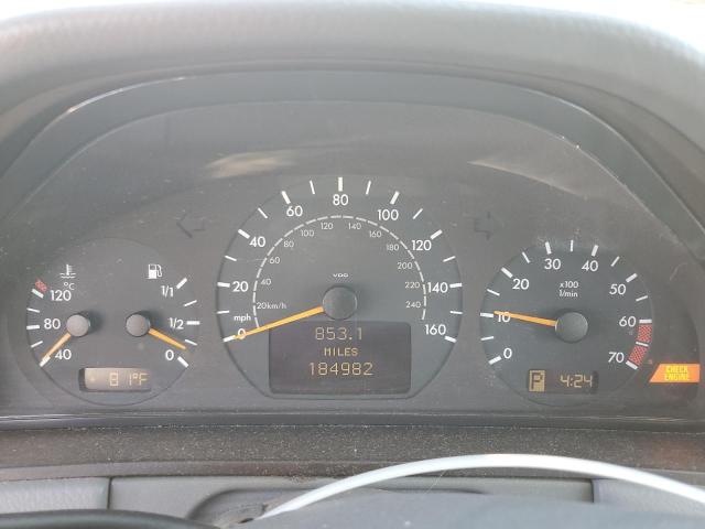 Photo 9 from auction – 2000 MERCEDES-BENZ E 320 with VIN WDBJF65G5YA963007