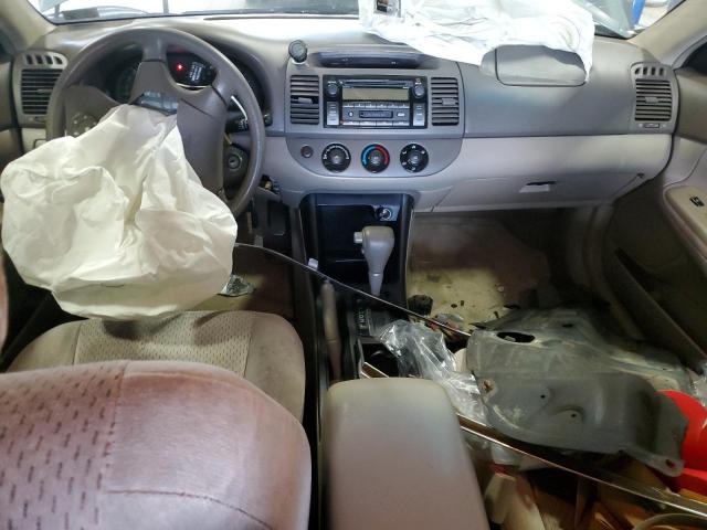 Photo 8 from auction – 2003 TOYOTA CAMRY LE with VIN 4T1BE30KX3U674274