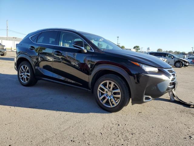 Foto 4 de la subasta – 2015 LEXUS NX con VIN JTJBARBZ8F2041928