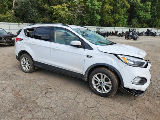 Photo 4 from auction – 2018 FORD ESCAPE SE with VIN 1FMCU0G96JUC63685