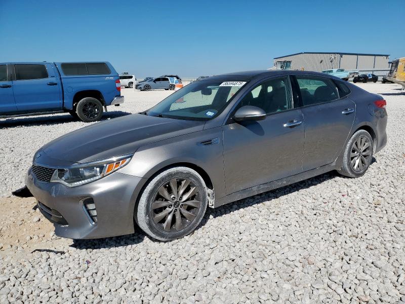 KIA OPTIMA EX 2018 with VIN 5XXGU4L36JG209792 - Photo from auction