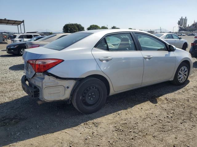 Photo 3 from auction – 2018 TOYOTA COROLLA L with VIN 5YFBURHE1JP741654